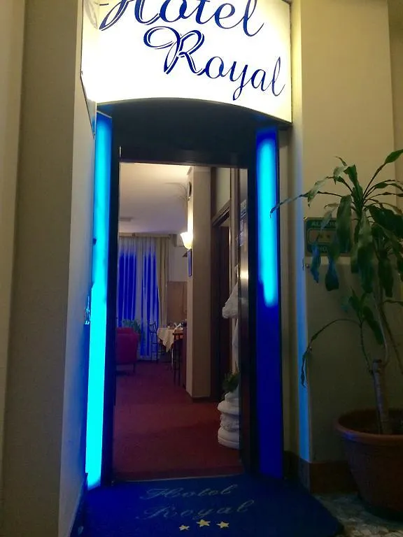 Royal Hotel Milan 3*,