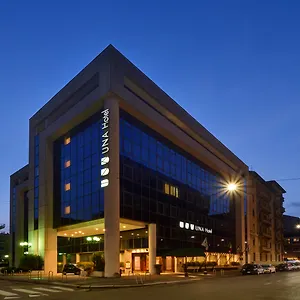 Unahotels Scandinavia Hotel