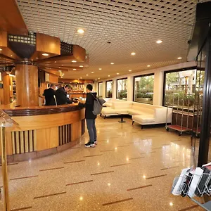3* Otel Domenichino